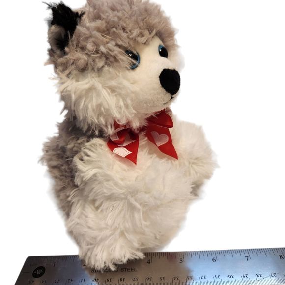 Dan Dee Husky Dog Stuffed Animal Plush with Red Ribbon with White Hearts 7" - Picture 2 of 9